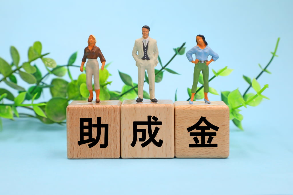 健康診断は助成金の申請対象になる？種類や手続きの流れ、活用時のポイントを解説