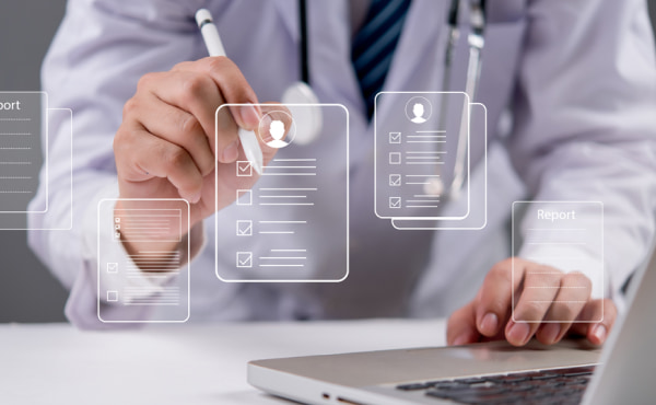 「電子カルテ情報共有サービス」とは?2025年度から本格運用開始