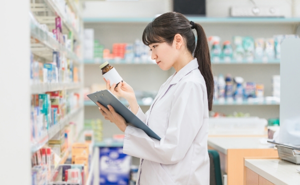 疑義照会とは?重要な理由は?書き方のポイントや電話での注意点を解説