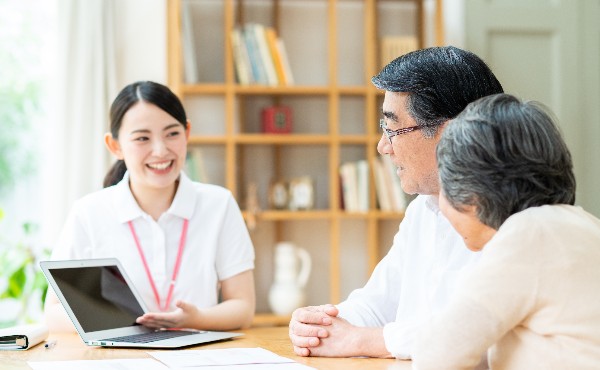 居宅療養管理指導とは?薬局の薬剤師が押さえておくべきポイントと算定要件